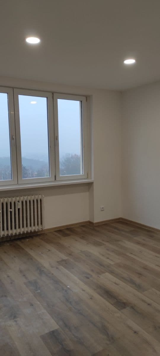 2 bedroom flat to rent, 49 m², Svojsíkova, Ústí nad Labem, Ústecký Region 2 bedroom flat to rent, 49 m², Svojsíkova, Ústí nad Labem, Ústecký Region