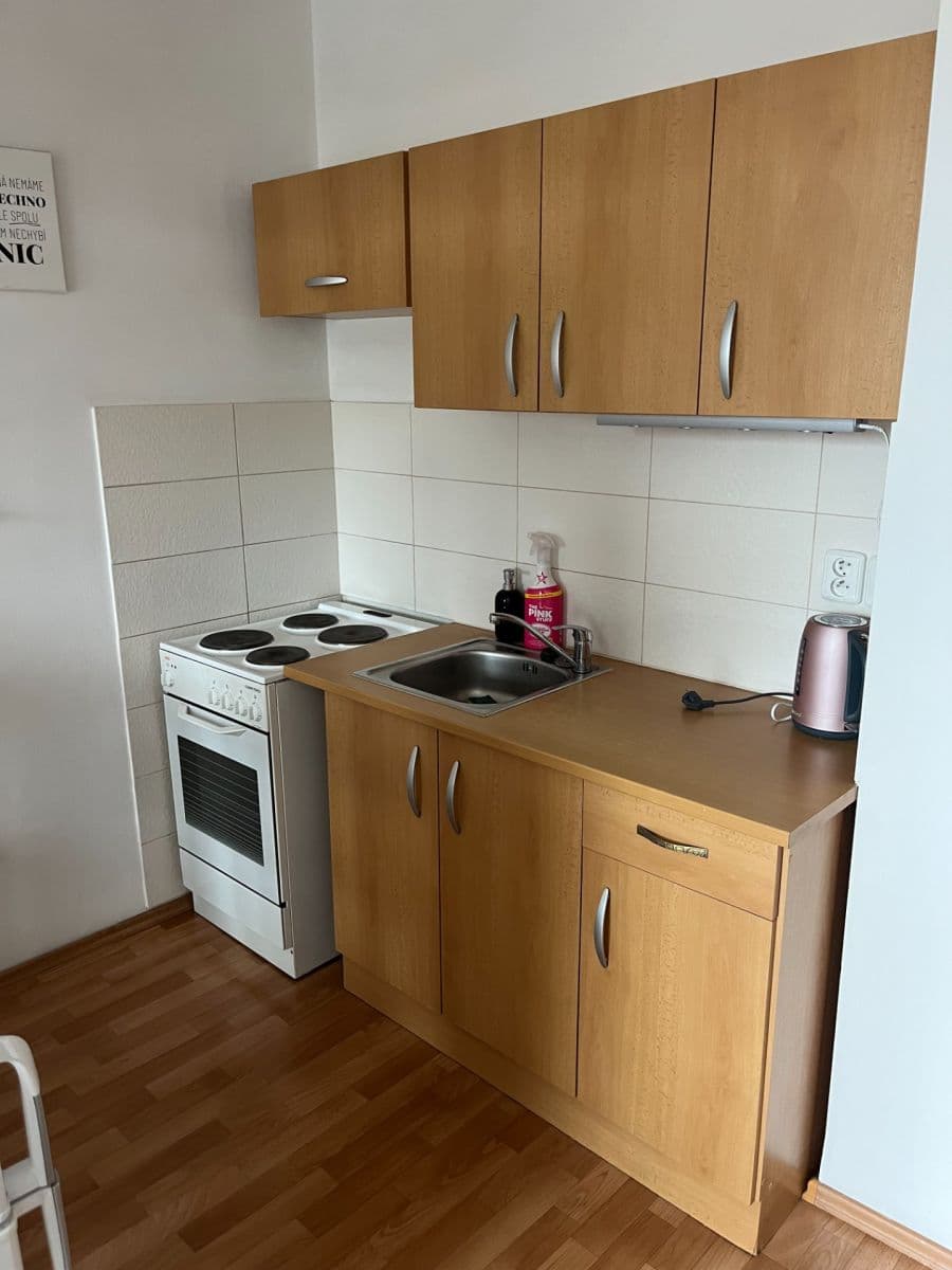 Studio flat to rent, 23 m², Lužická, Olomouc, Olomoucký Region Studio flat to rent, 23 m², Lužická, Olomouc, Olomoucký Region
