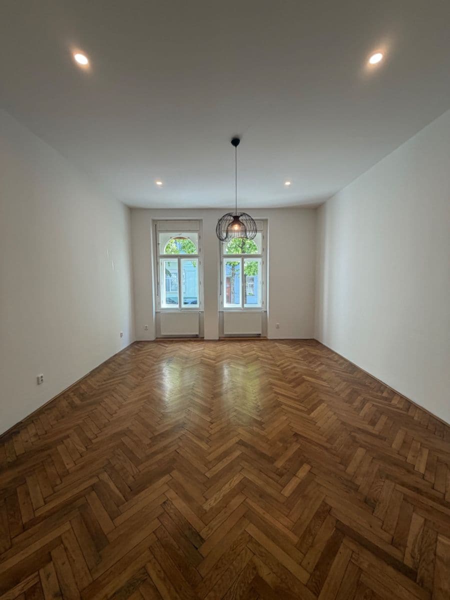 2 bedroom flat to rent, 59 m², Chodská, Prague, Prague 2 bedroom flat to rent, 59 m², Chodská, Prague, Prague