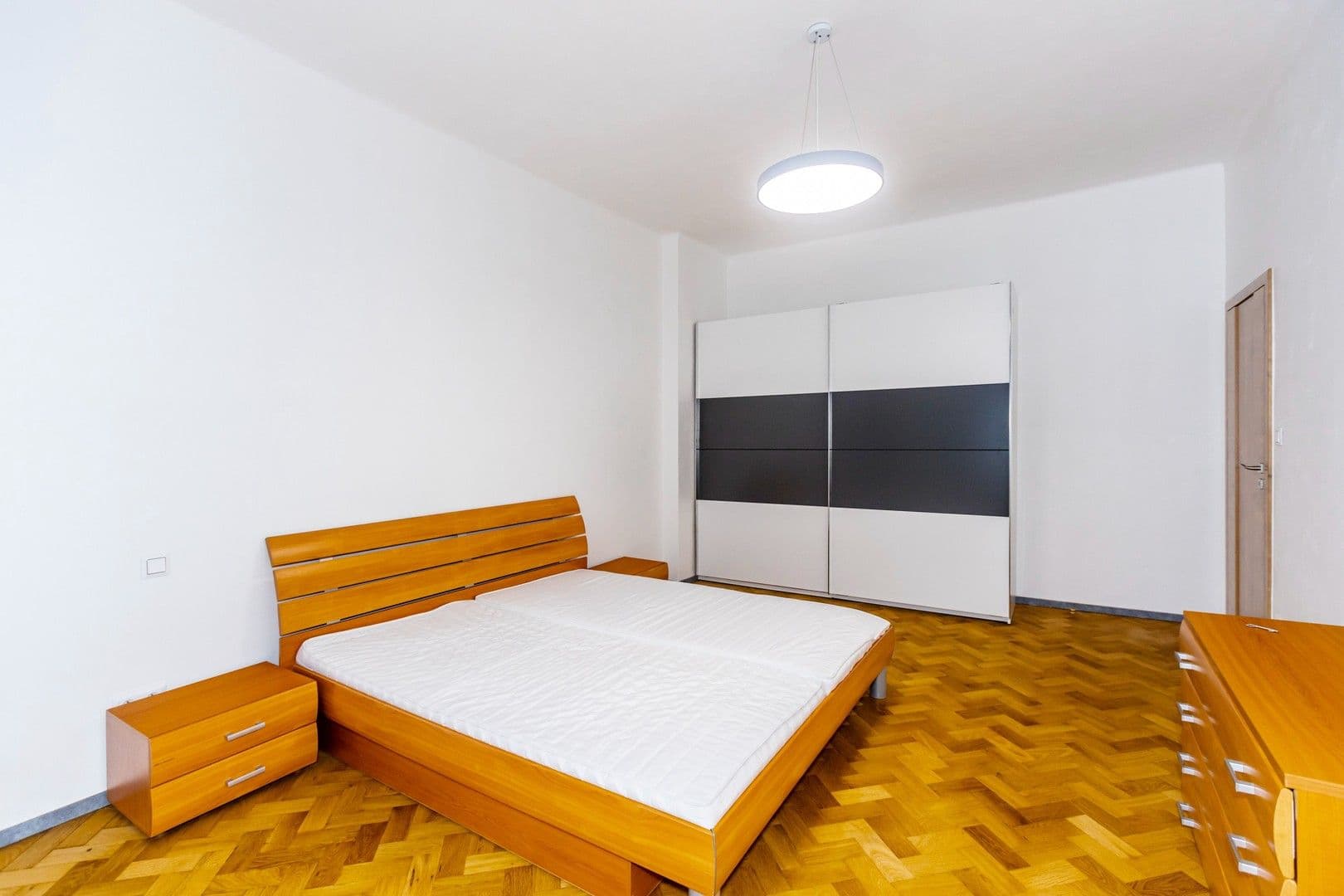 3 bedroom flat to rent, 83 m², Kubelíkova, Prague, Prague 3 bedroom flat to rent, 83 m², Kubelíkova, Prague, Prague