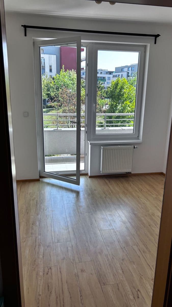 2 bedroom with open-plan kitchen flat to rent, 66 m², Pavla Beneše, Prague, Prague 2 bedroom with open-plan kitchen flat to rent, 66 m², Pavla Beneše, Prague, Prague