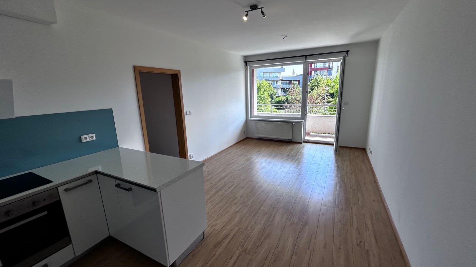 2 bedroom with open-plan kitchen flat to rent, 66 m², Pavla Beneše, Prague, Prague 2 bedroom with open-plan kitchen flat to rent, 66 m², Pavla Beneše, Prague, Prague