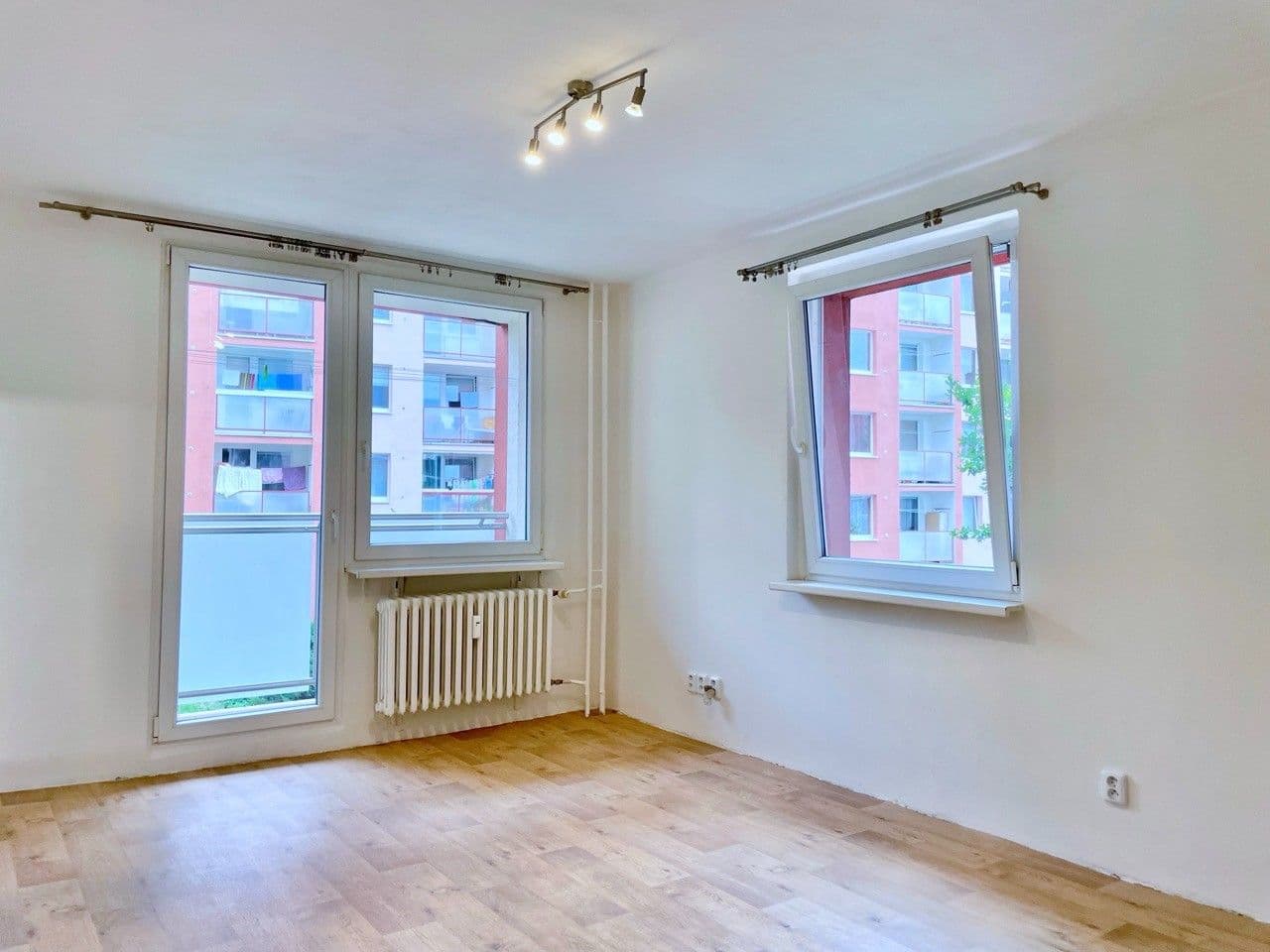 1 bedroom flat to rent, 34 m², Trytova, Prague, Prague 1 bedroom flat to rent, 34 m², Trytova, Prague, Prague
