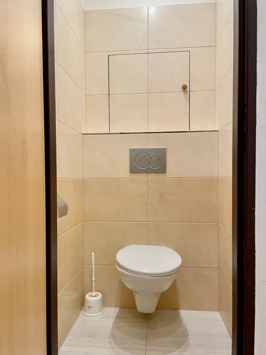 1 bedroom flat to rent, 34 m², Trytova, Prague, Prague 1 bedroom flat to rent, 34 m², Trytova, Prague, Prague