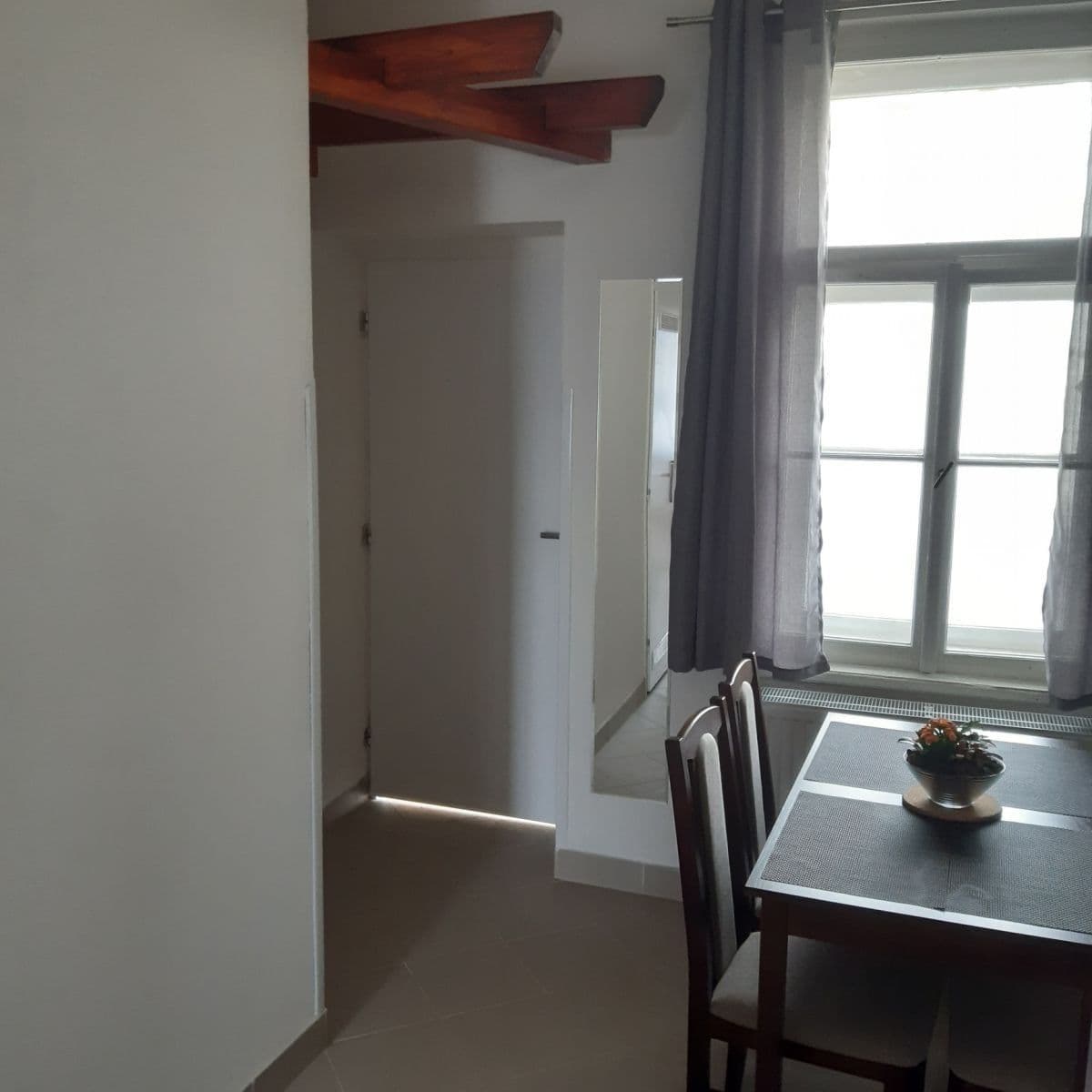 1 bedroom flat to rent, 34 m², Slivenecká, Prague, Prague 1 bedroom flat to rent, 34 m², Slivenecká, Prague, Prague