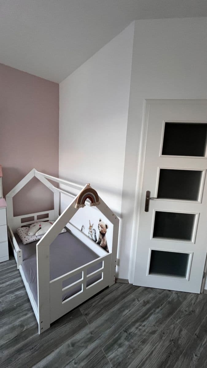 2 bedroom with open-plan kitchen flat for sale, 79 m², Osvoboditelů, Louny, Ústecký Region 2 bedroom with open-plan kitchen flat for sale, 79 m², Osvoboditelů, Louny, Ústecký Region