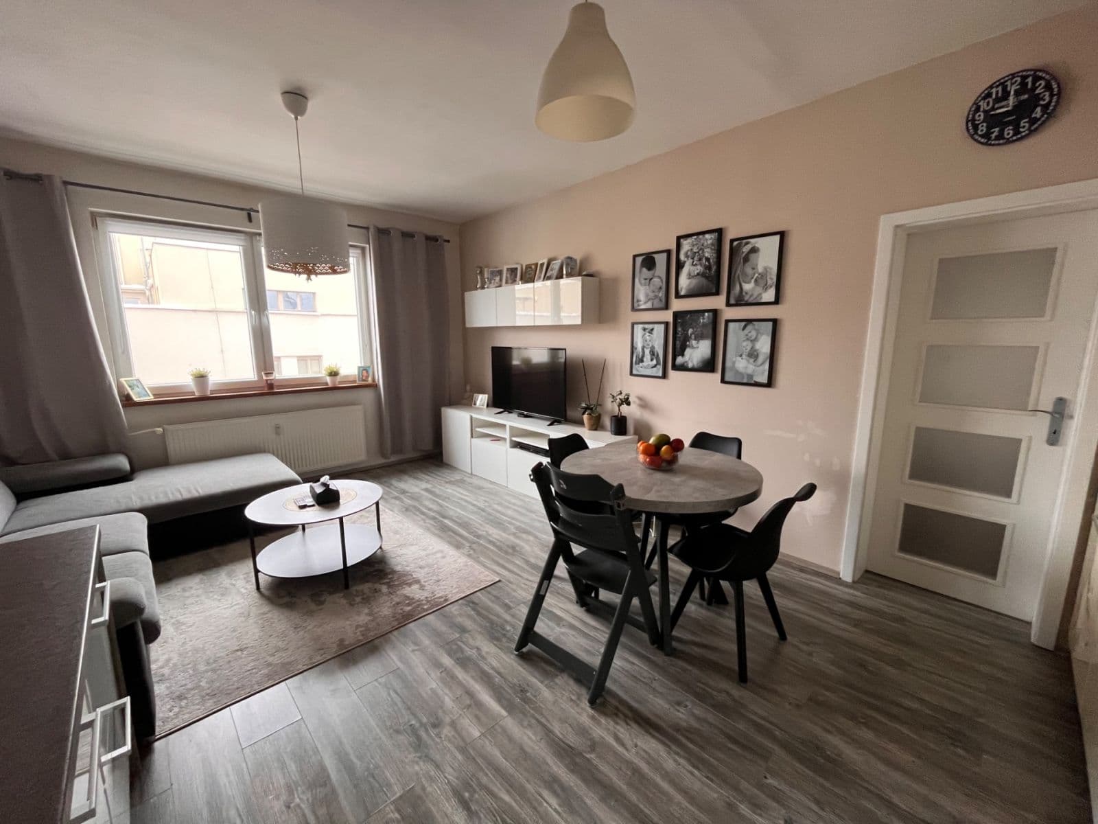 2 bedroom with open-plan kitchen flat for sale, 79 m², Osvoboditelů, Louny, Ústecký Region 2 bedroom with open-plan kitchen flat for sale, 79 m², Osvoboditelů, Louny, Ústecký Region