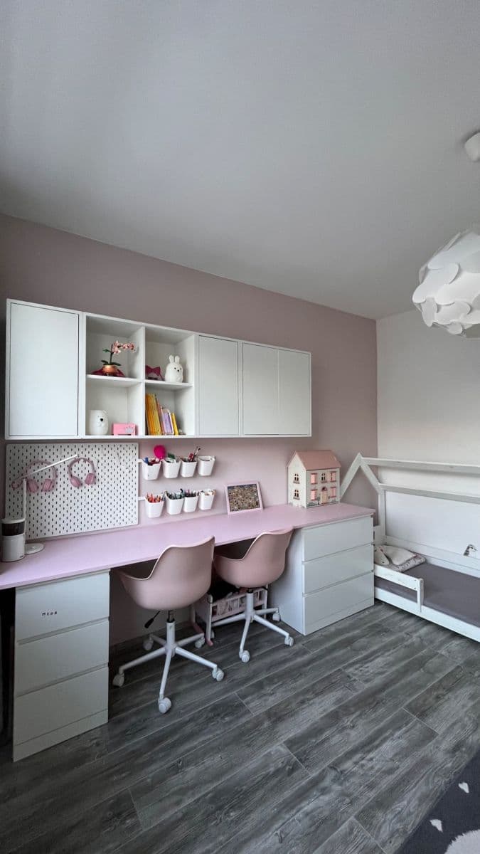 2 bedroom with open-plan kitchen flat for sale, 79 m², Osvoboditelů, Louny, Ústecký Region 2 bedroom with open-plan kitchen flat for sale, 79 m², Osvoboditelů, Louny, Ústecký Region