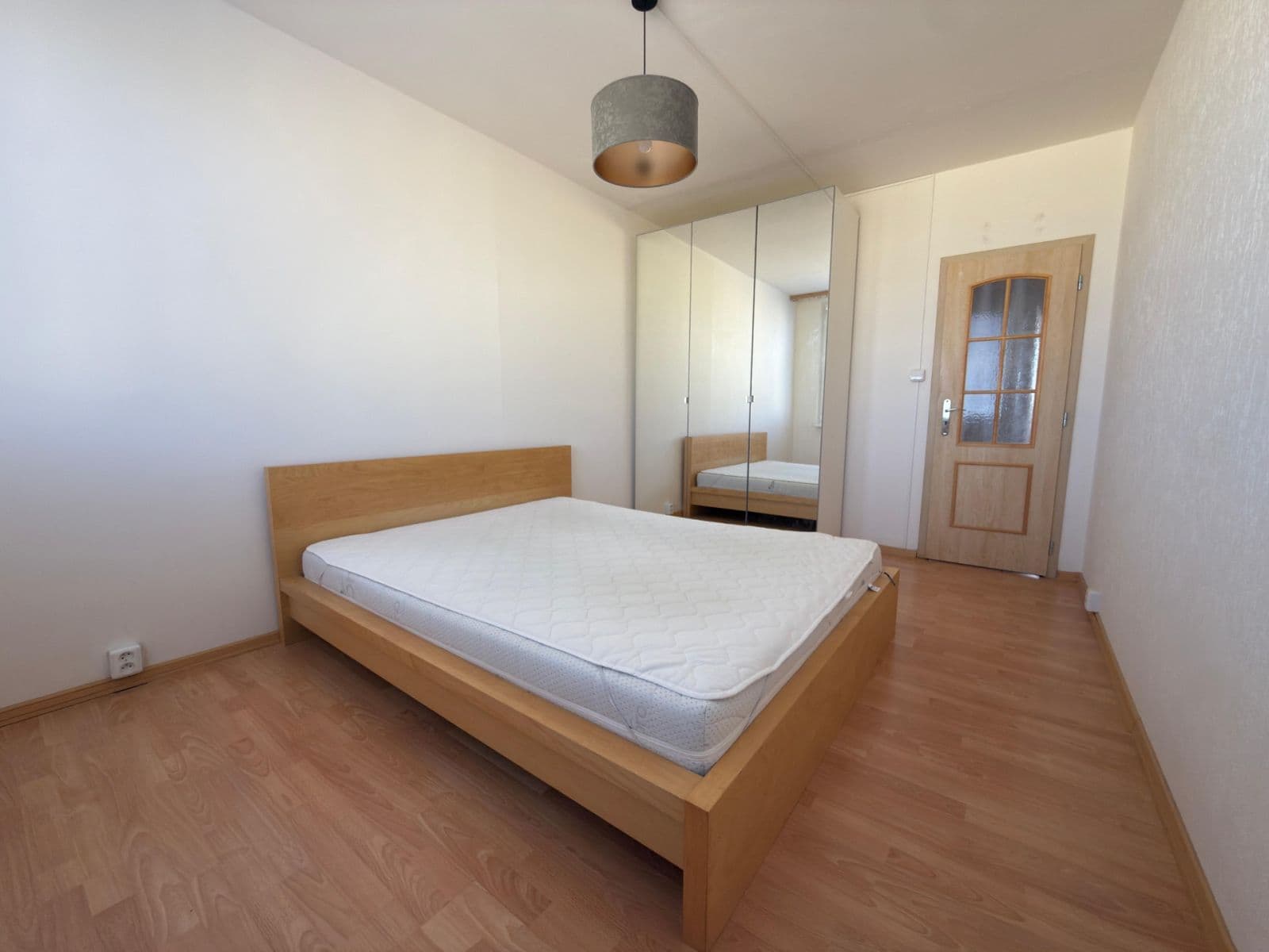 3 bedroom flat to rent, 75 m², Chotovická, Prague, Prague 3 bedroom flat to rent, 75 m², Chotovická, Prague, Prague
