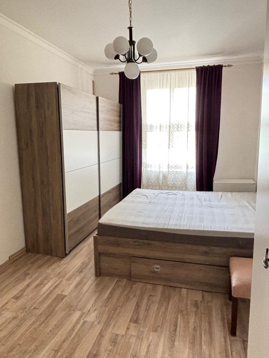 3 bedroom with open-plan kitchen flat for sale, 94 m², Mahenova, Prague, Prague 3 bedroom with open-plan kitchen flat for sale, 94 m², Mahenova, Prague, Prague