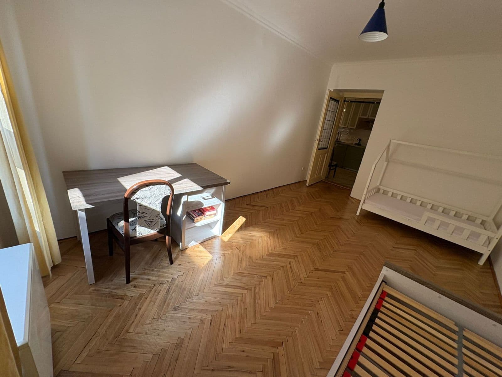 3 bedroom with open-plan kitchen flat for sale, 94 m², Mahenova, Prague, Prague 3 bedroom with open-plan kitchen flat for sale, 94 m², Mahenova, Prague, Prague