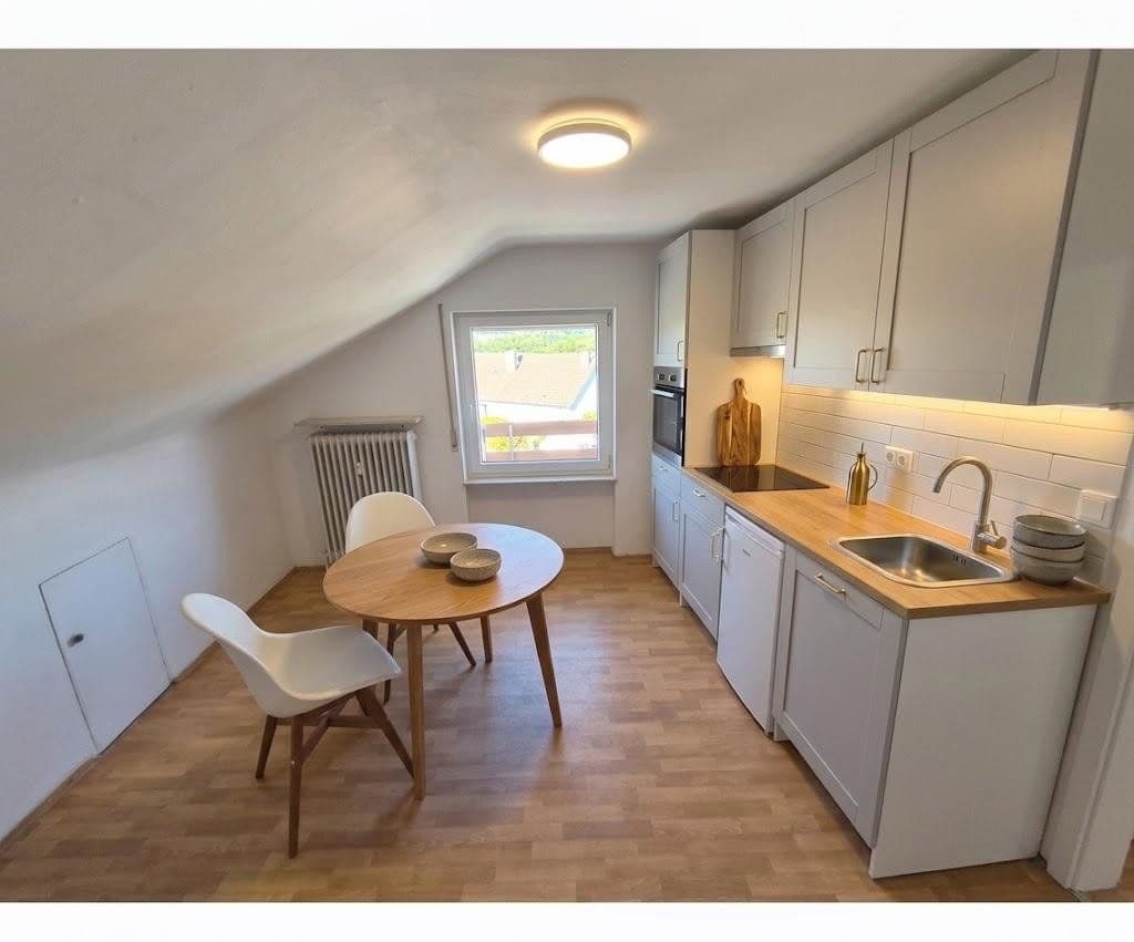 flat to rent, 140 m², Vinningen, Rhineland-Palatinate flat to rent, 140 m², Vinningen, Rhineland-Palatinate