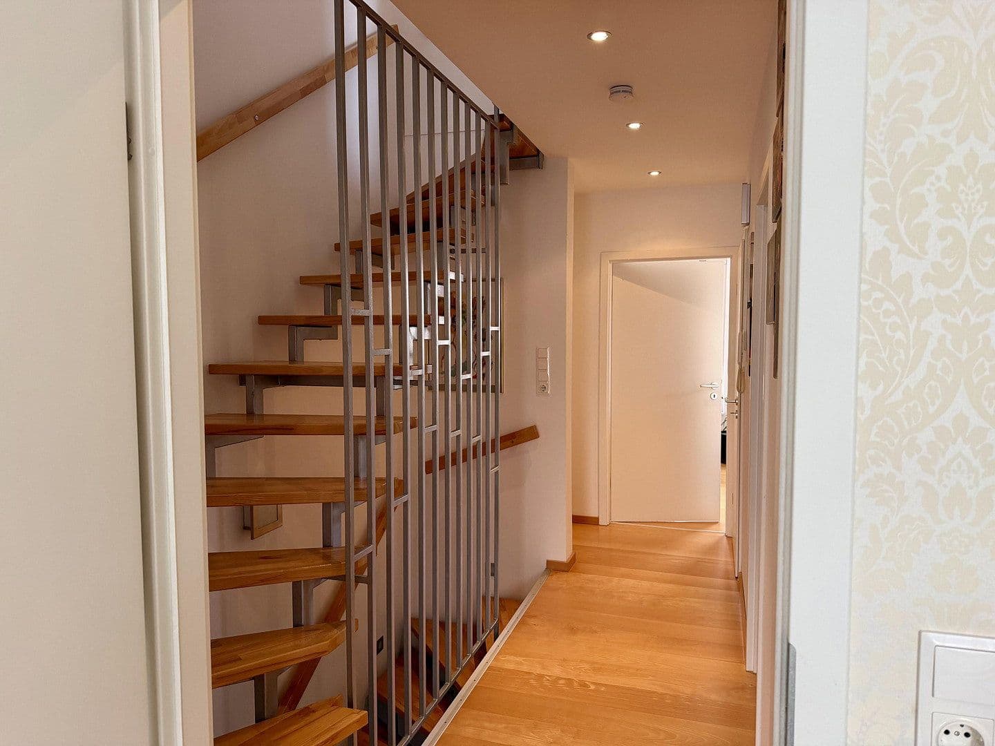 house for sale, 152 m², Kriftel, Hesse house for sale, 152 m², Kriftel, Hesse