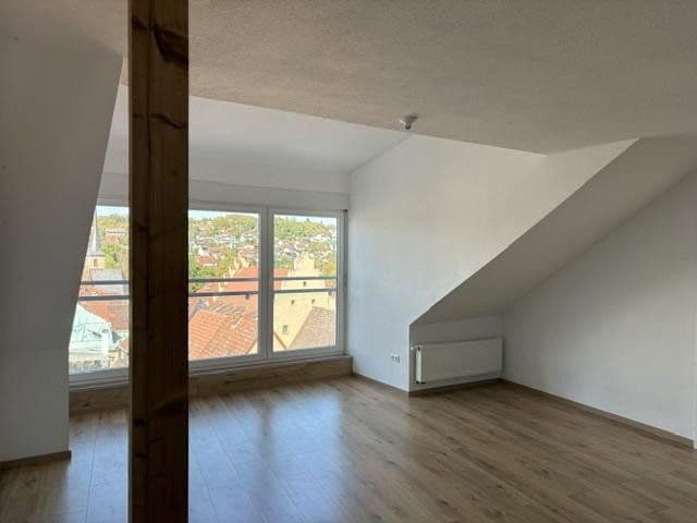 3 bedroom with open-plan kitchen flat to rent, 170 m², Ochsenfurt, Bavaria 3 bedroom with open-plan kitchen flat to rent, 170 m², Ochsenfurt, Bavaria
