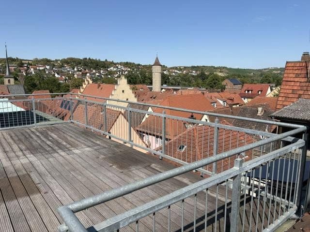 3 bedroom with open-plan kitchen flat to rent, 170 m², Ochsenfurt, Bavaria 3 bedroom with open-plan kitchen flat to rent, 170 m², Ochsenfurt, Bavaria
