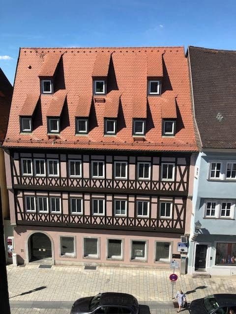3 bedroom with open-plan kitchen flat to rent, 170 m², Ochsenfurt, Bavaria 3 bedroom with open-plan kitchen flat to rent, 170 m², Ochsenfurt, Bavaria