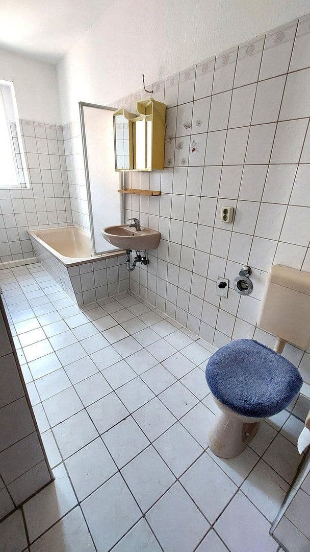 2 bedroom with open-plan kitchen flat to rent, 77 m², Weißenfels, Saxony-Anhalt 2 bedroom with open-plan kitchen flat to rent, 77 m², Weißenfels, Saxony-Anhalt