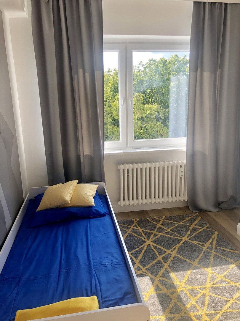 5 bedroom with open-plan kitchen flat for sale, 135 m², Wedellstraße 30, Berlin-Lankwitz, Berlin 5 bedroom with open-plan kitchen flat for sale, 135 m², Wedellstraße 30, Berlin-Lankwitz, Berlin
