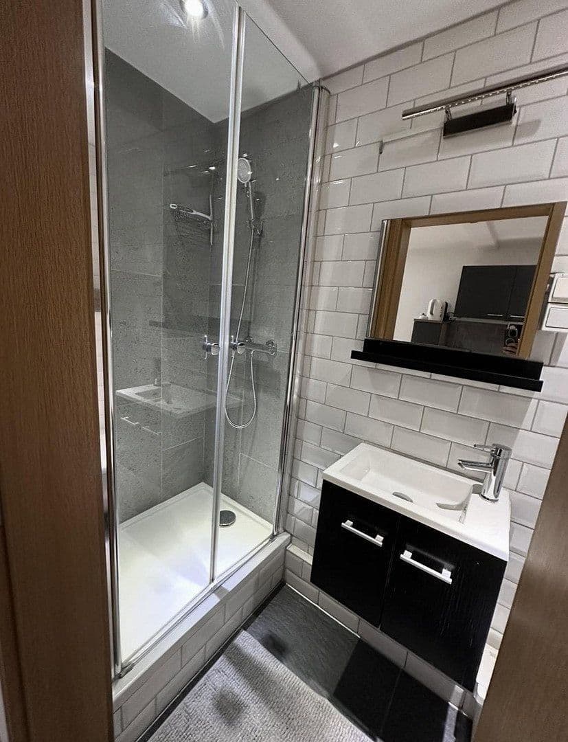 1 bedroom flat to rent, 30 m², Schwanheimer Str. 66a, Frankfurt, Hesse 1 bedroom flat to rent, 30 m², Schwanheimer Str. 66a, Frankfurt, Hesse