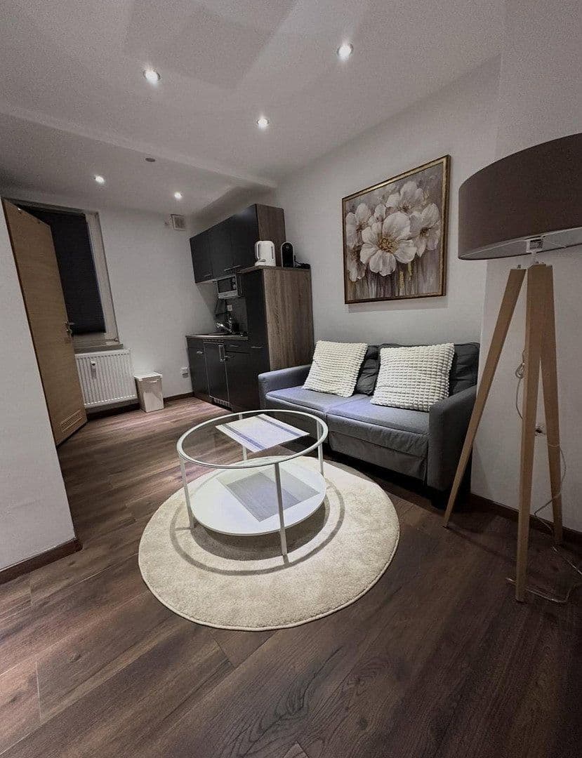 1 bedroom flat to rent, 30 m², Schwanheimer Str. 66a, Frankfurt, Hesse 1 bedroom flat to rent, 30 m², Schwanheimer Str. 66a, Frankfurt, Hesse