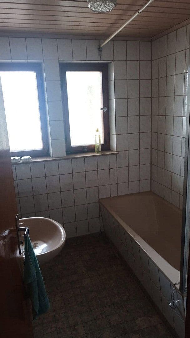 house for sale, 271 m², Tauberbischofsheim, Baden-Württemberg house for sale, 271 m², Tauberbischofsheim, Baden-Württemberg