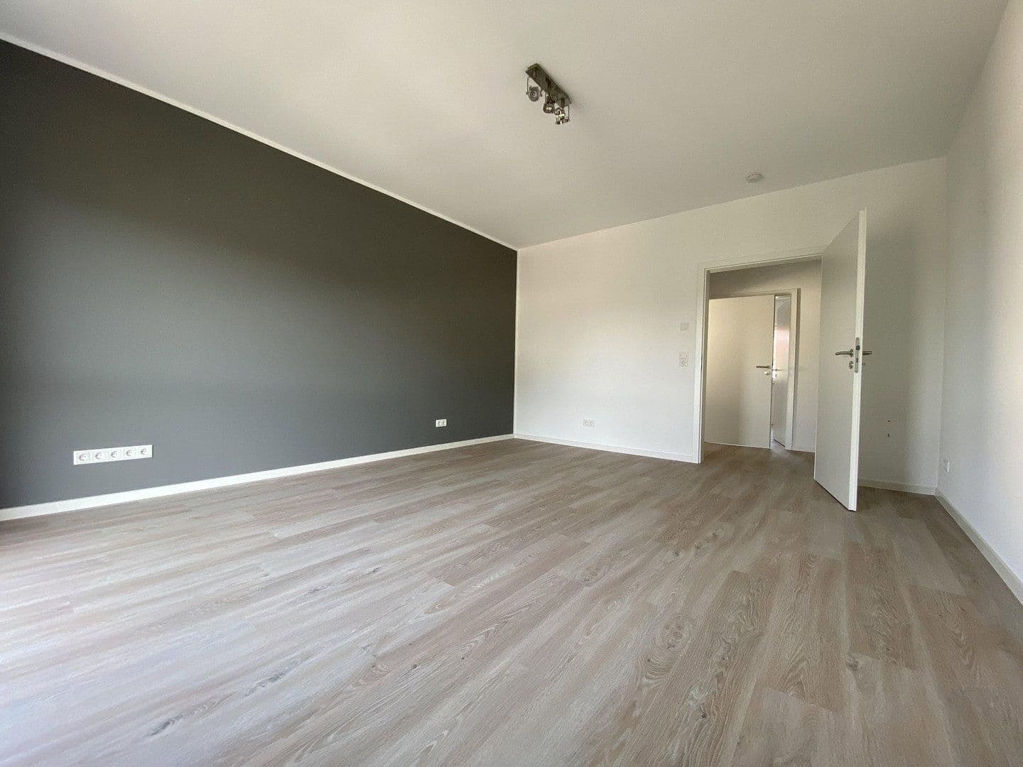 3 bedroom flat to rent, 133 m², Marburger Str. 67b, Marburg, Hesse 3 bedroom flat to rent, 133 m², Marburger Str. 67b, Marburg, Hesse