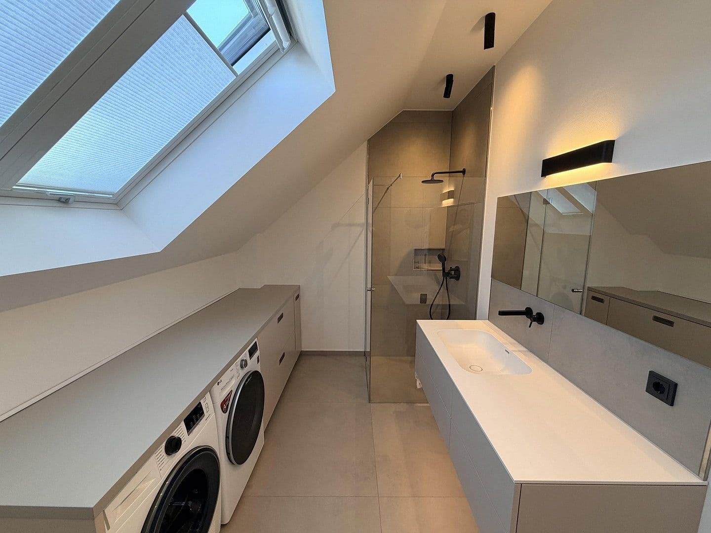 house for sale, 240 m², Mönchengladbach, North Rhine-Westphalia house for sale, 240 m², Mönchengladbach, North Rhine-Westphalia