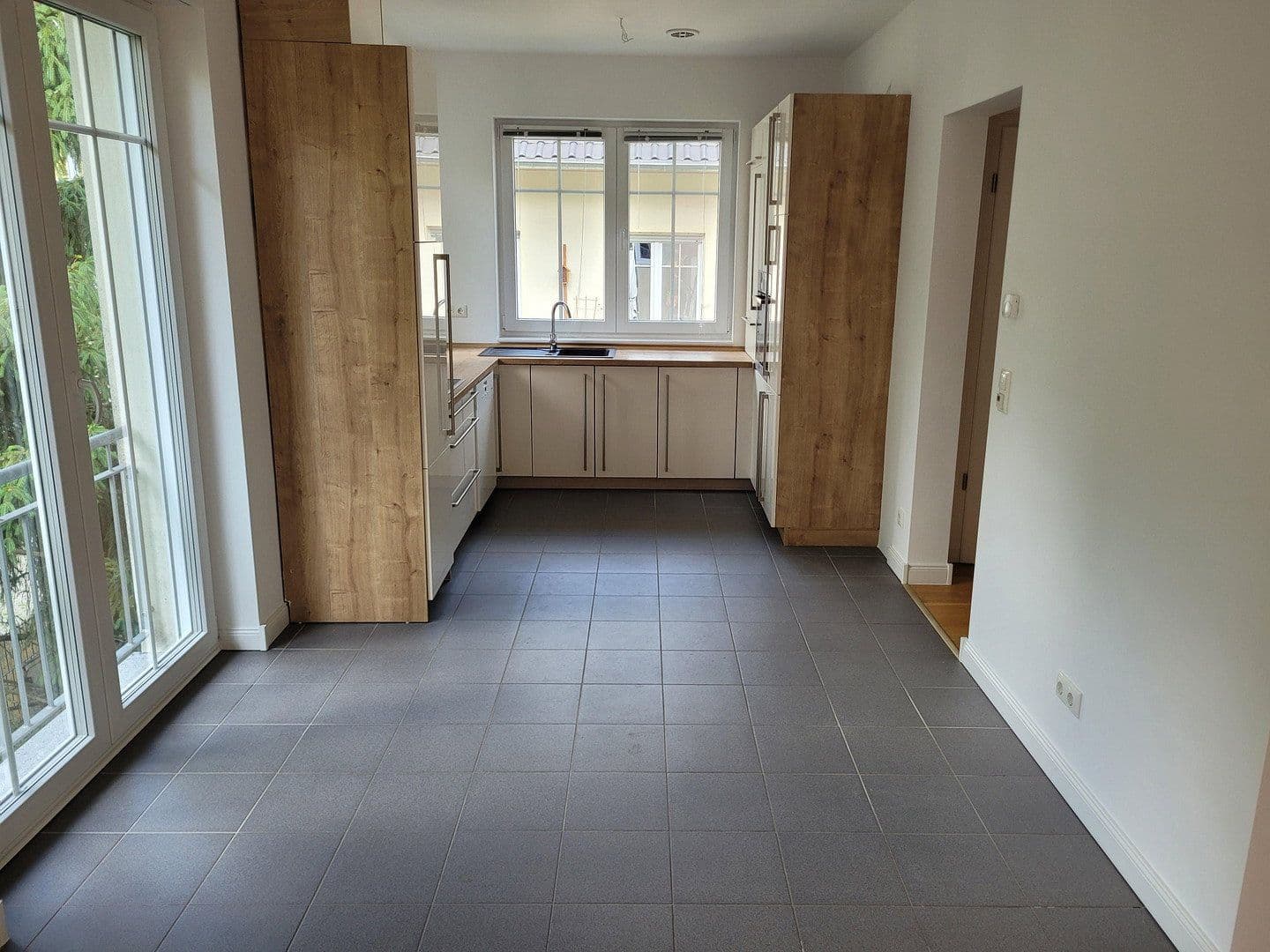 5 bedroom flat to rent, 112 m², Genovevastraße 6, Berlin, Berlin 5 bedroom flat to rent, 112 m², Genovevastraße 6, Berlin, Berlin