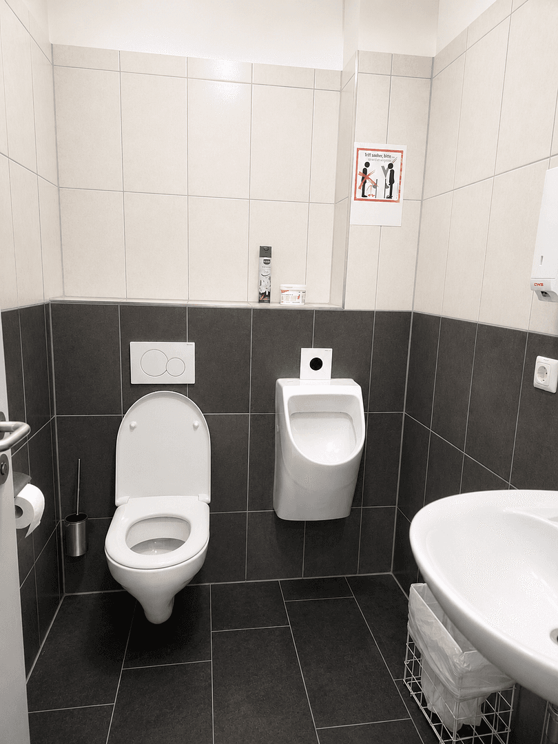 non-residential property for sale, 3,295 m², Siek, Schleswig-Holstein non-residential property for sale, 3,295 m², Siek, Schleswig-Holstein