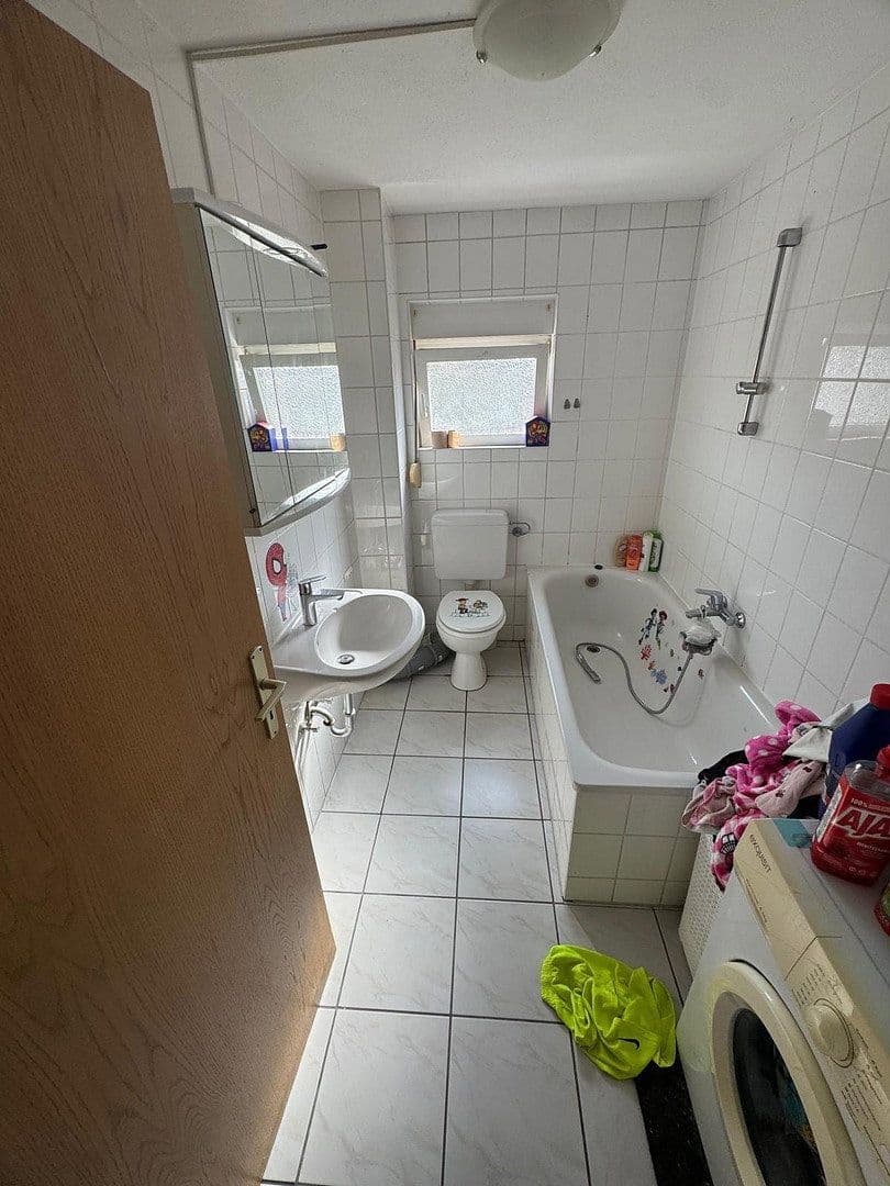 5 bedroom flat to rent, 124 m², Rheinstrasse 93, Münster-Sarmsheim, Rhineland-Palatinate 5 bedroom flat to rent, 124 m², Rheinstrasse 93, Münster-Sarmsheim, Rhineland-Palatinate