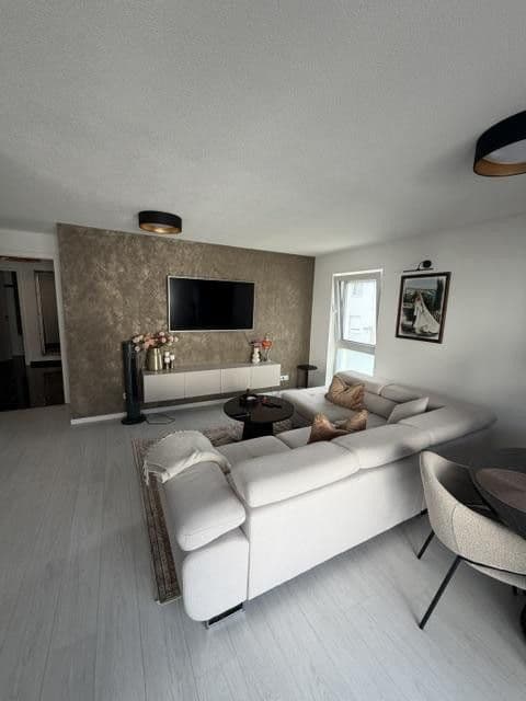 1 bedroom with open-plan kitchen flat to rent, 67 m², Am Langwieder Bach 21 b, München, Bavaria 1 bedroom with open-plan kitchen flat to rent, 67 m², Am Langwieder Bach 21 b, München, Bavaria