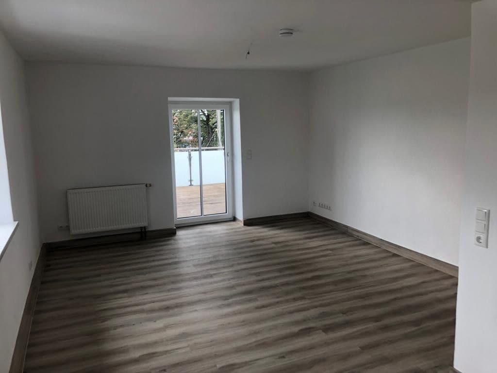 2 bedroom with open-plan kitchen flat to rent, 81 m², Siedlung 17 und 18, Deggendorf, Bavaria 2 bedroom with open-plan kitchen flat to rent, 81 m², Siedlung 17 und 18, Deggendorf, Bavaria