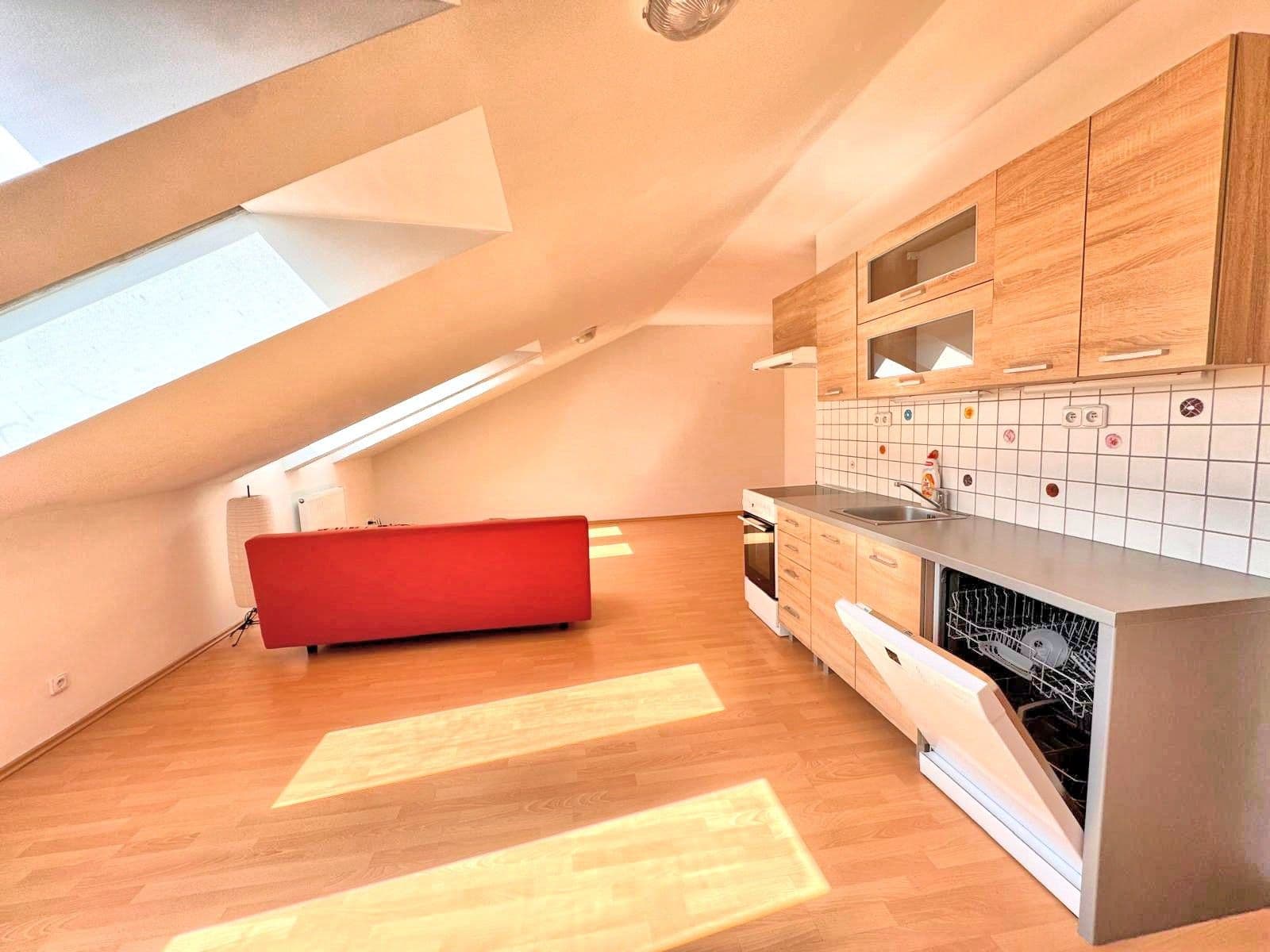 1 bedroom with open-plan kitchen flat to rent, 77 m², Mladých Běchovic, Prague, Prague 1 bedroom with open-plan kitchen flat to rent, 77 m², Mladých Běchovic, Prague, Prague