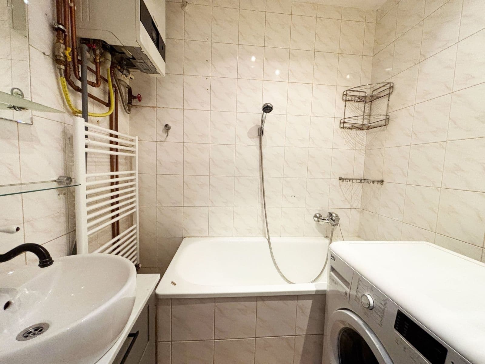 1 bedroom flat to rent, 48 m², Chrudimská, Prague, Prague 1 bedroom flat to rent, 48 m², Chrudimská, Prague, Prague