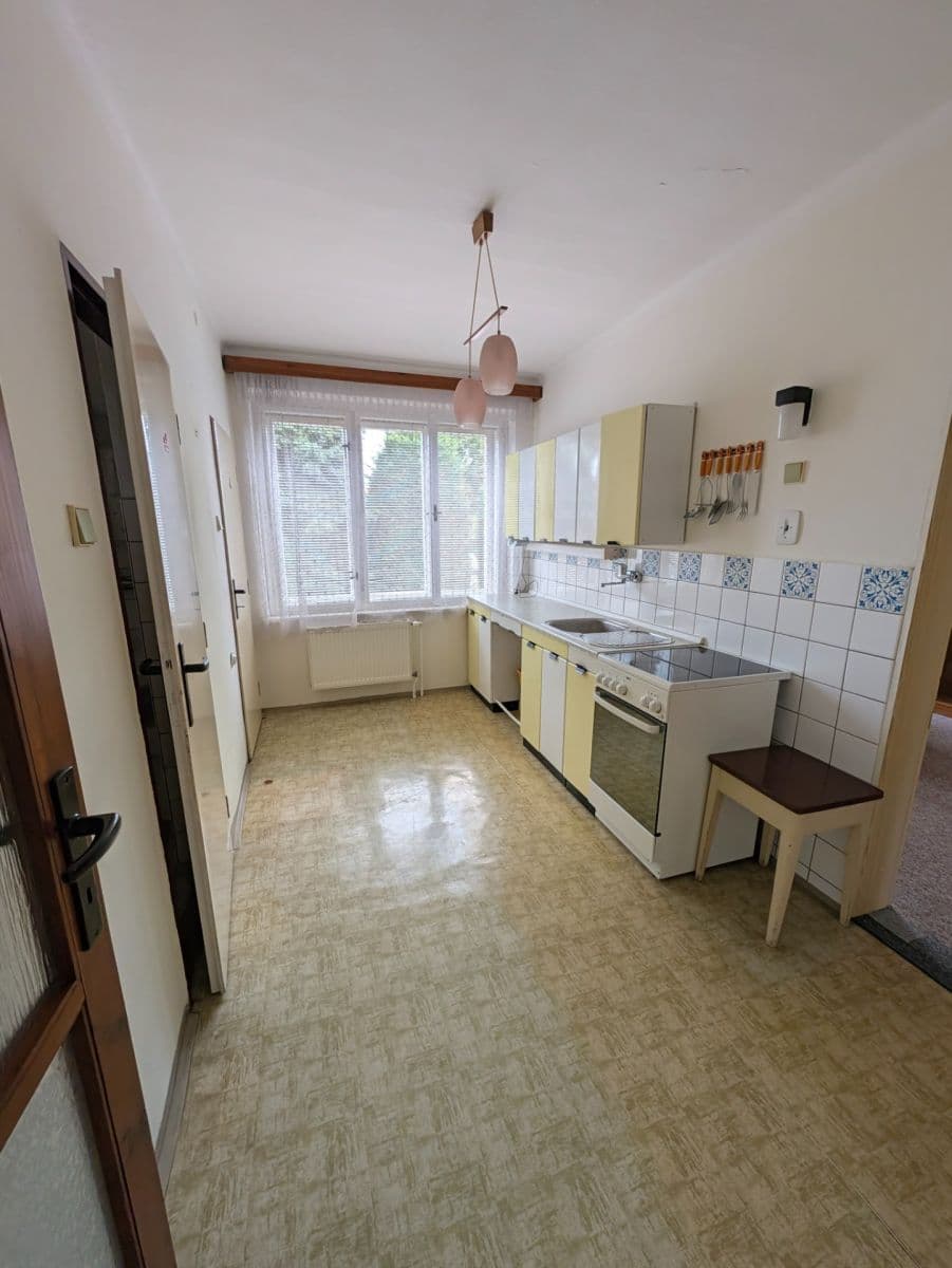house to rent, 300 m², Zdeňka Fibicha, Brandýs nad Labem-Stará Boleslav, Středočeský Region house to rent, 300 m², Zdeňka Fibicha, Brandýs nad Labem-Stará Boleslav, Středočeský Region