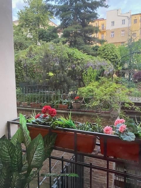 2 bedroom flat to rent, 70 m², Moravská, Prague, Prague 2 bedroom flat to rent, 70 m², Moravská, Prague, Prague