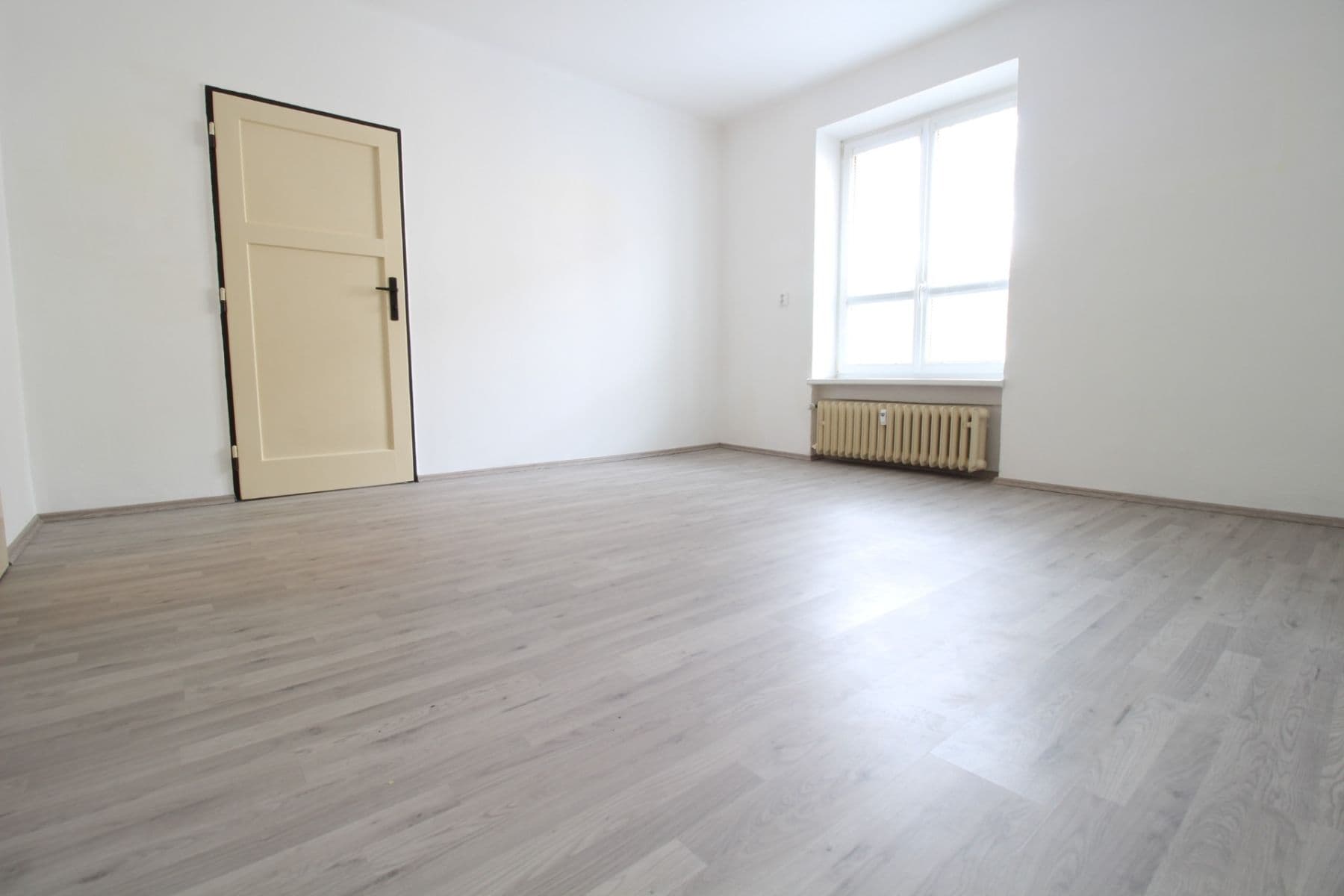 2 bedroom flat to rent, 50 m², Mládeže, Prague, Prague 2 bedroom flat to rent, 50 m², Mládeže, Prague, Prague