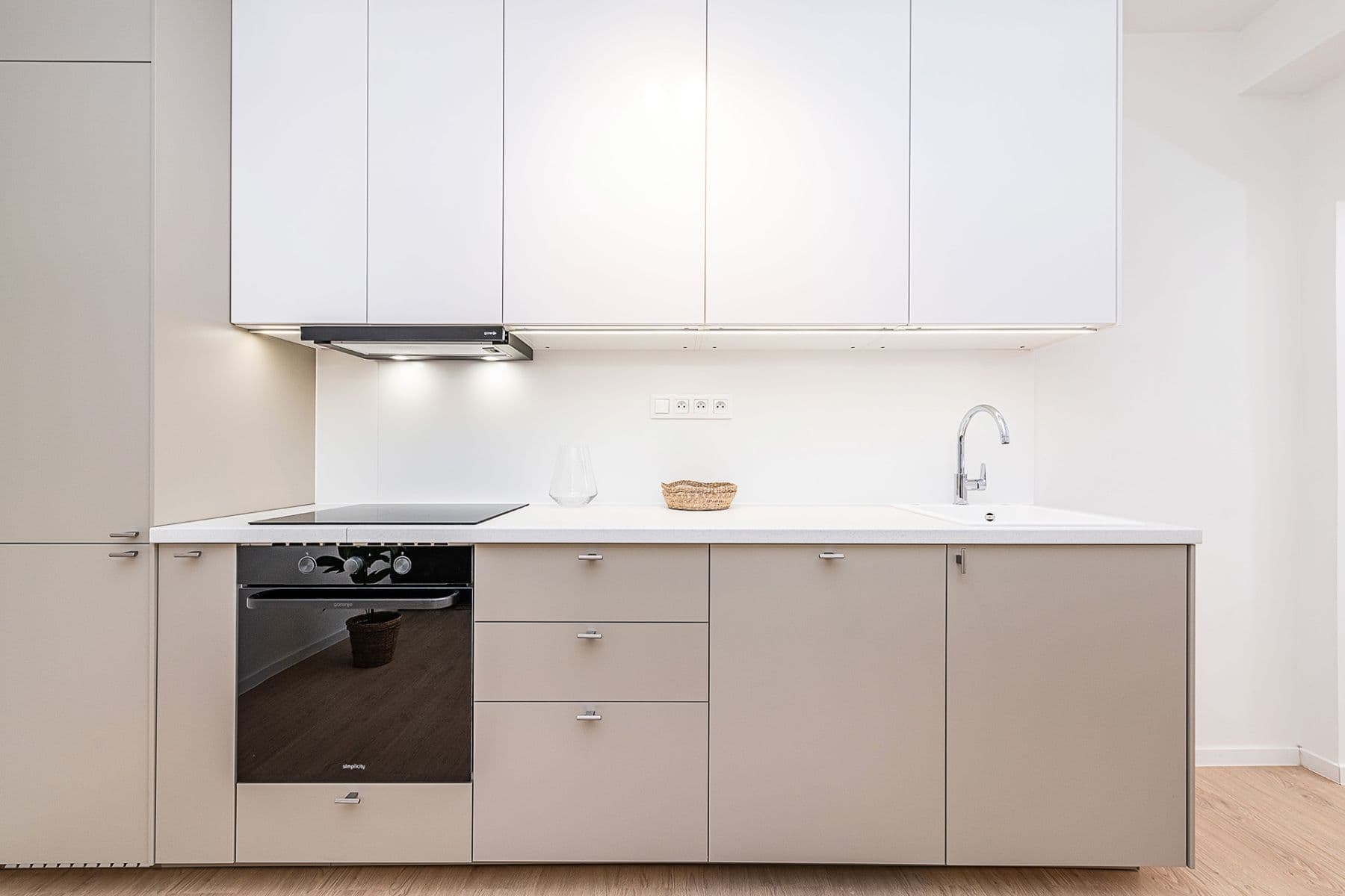 2 bedroom with open-plan kitchen flat for sale, 75 m², Hradeckých, Prague, Prague 2 bedroom with open-plan kitchen flat for sale, 75 m², Hradeckých, Prague, Prague