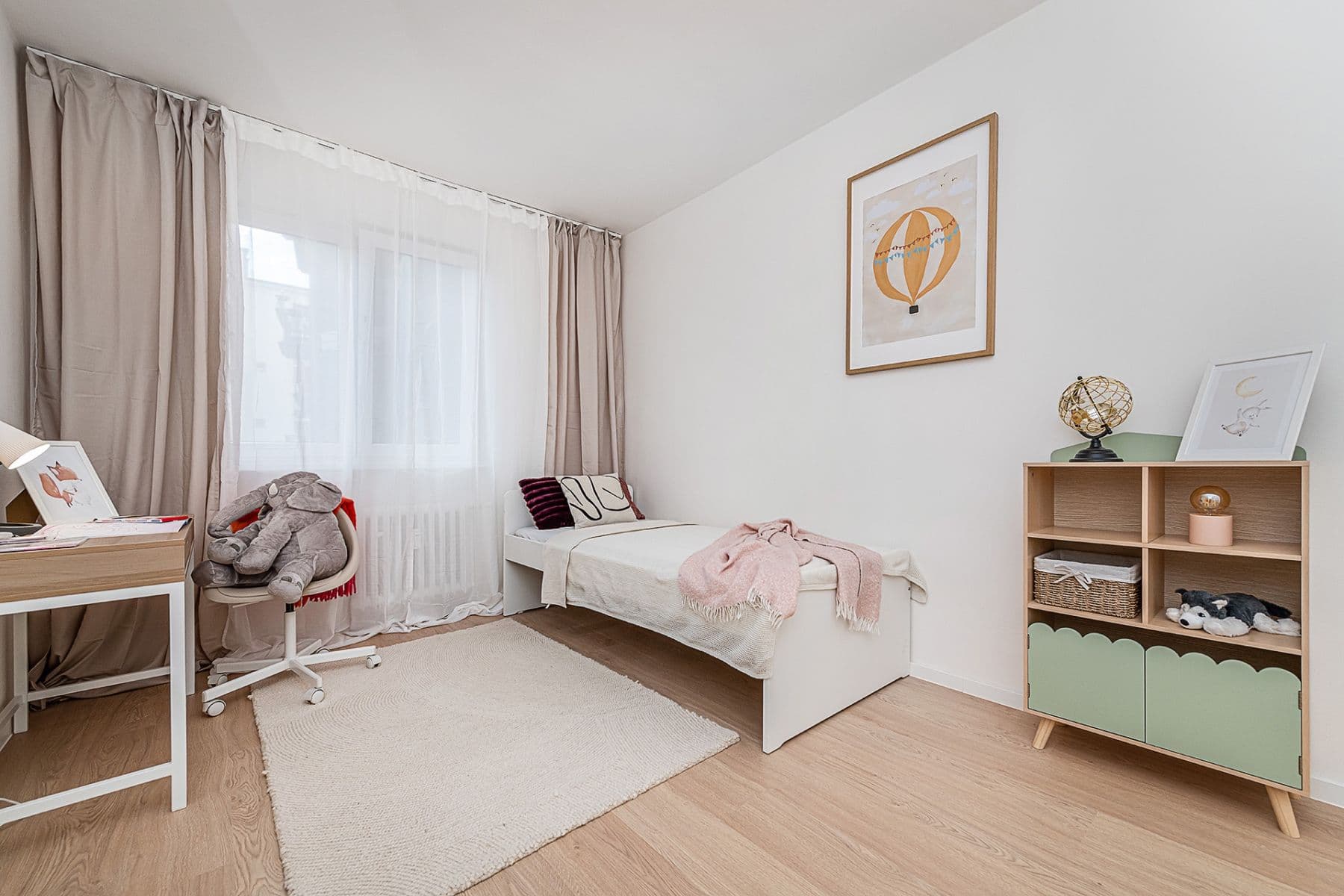 2 bedroom with open-plan kitchen flat for sale, 75 m², Hradeckých, Prague, Prague 2 bedroom with open-plan kitchen flat for sale, 75 m², Hradeckých, Prague, Prague