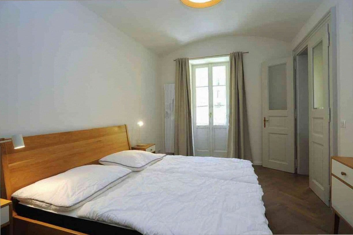 1 bedroom with open-plan kitchen flat to rent, 84 m², Žatecká, Prague, Prague 1 bedroom with open-plan kitchen flat to rent, 84 m², Žatecká, Prague, Prague