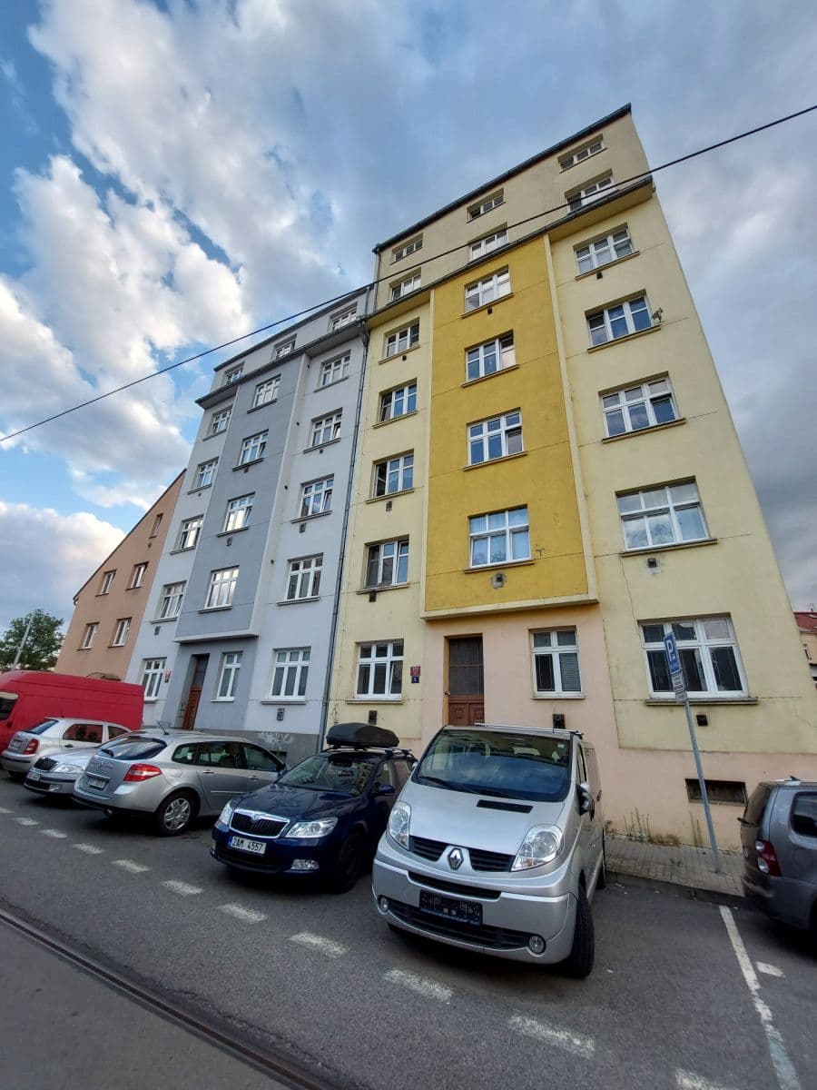 1 bedroom with open-plan kitchen flat to rent, 56 m², Čerpadlová, Prague, Prague 1 bedroom with open-plan kitchen flat to rent, 56 m², Čerpadlová, Prague, Prague