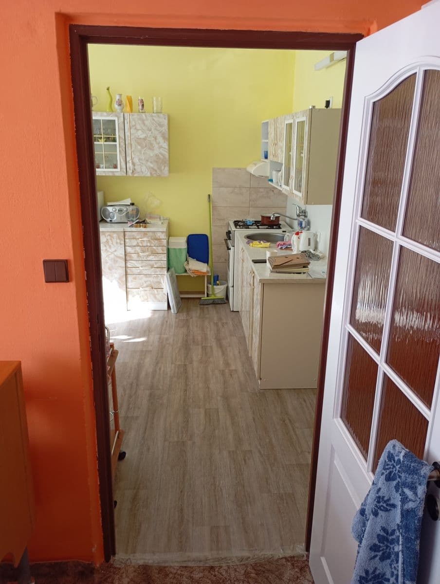 1 bedroom flat to rent, 34 m², Sídliště Míru, Podbořany, Ústecký Region 1 bedroom flat to rent, 34 m², Sídliště Míru, Podbořany, Ústecký Region