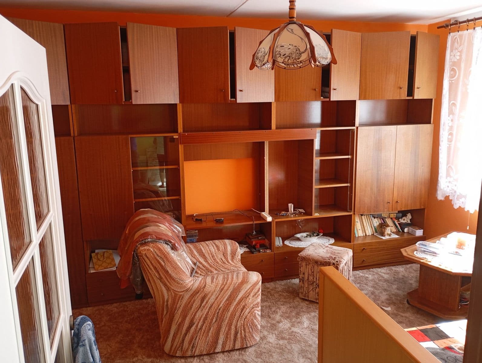 1 bedroom flat to rent, 34 m², Sídliště Míru, Podbořany, Ústecký Region 1 bedroom flat to rent, 34 m², Sídliště Míru, Podbořany, Ústecký Region