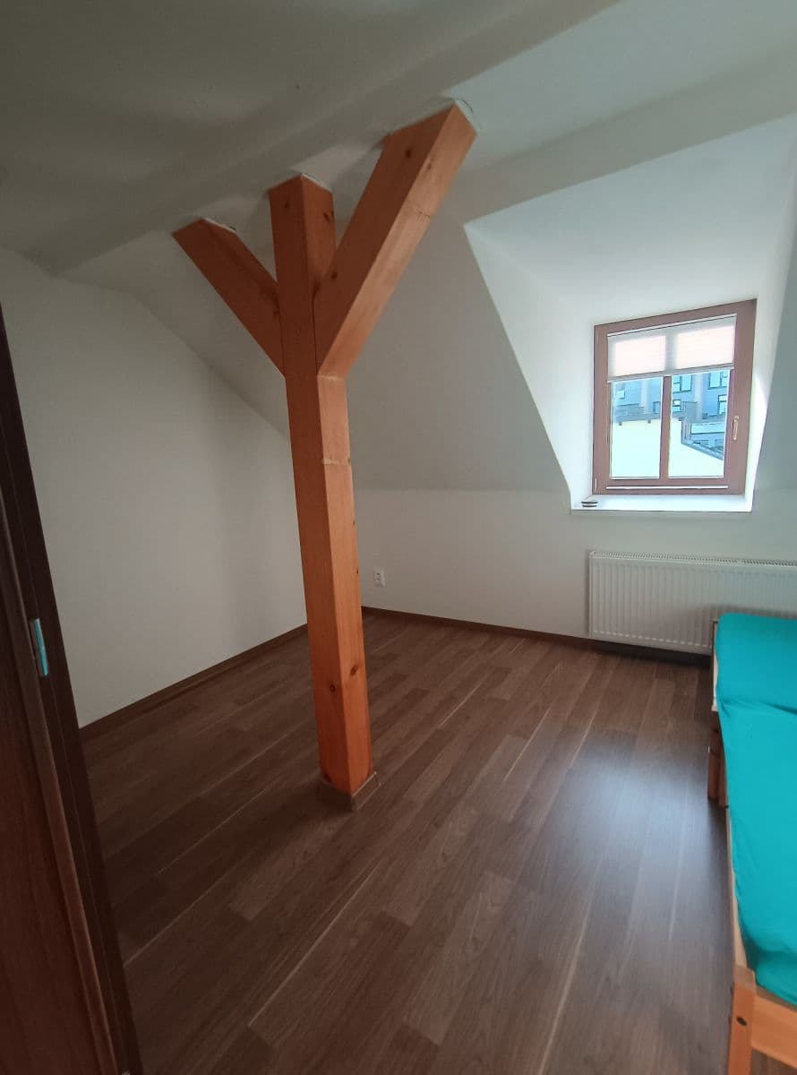 2 bedroom with open-plan kitchen flat to rent, 100 m², 8. března, Liberec, Liberecký Region 2 bedroom with open-plan kitchen flat to rent, 100 m², 8. března, Liberec, Liberecký Region