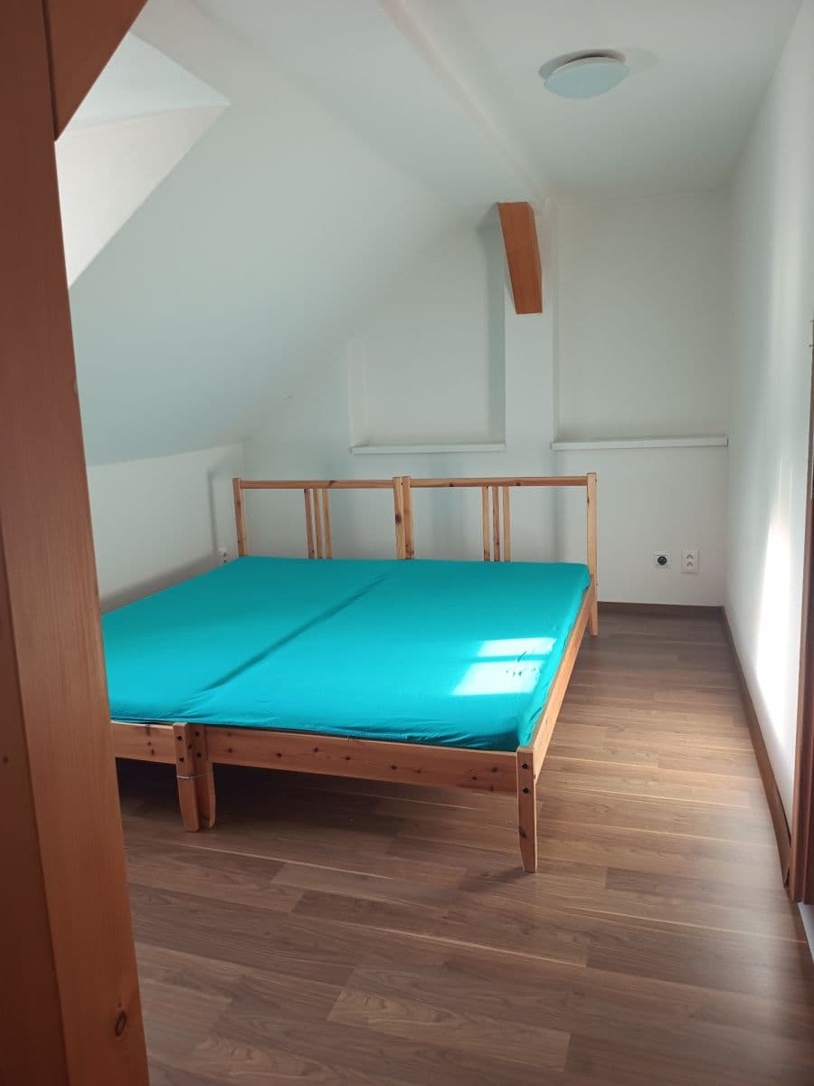 2 bedroom with open-plan kitchen flat to rent, 100 m², 8. března, Liberec, Liberecký Region 2 bedroom with open-plan kitchen flat to rent, 100 m², 8. března, Liberec, Liberecký Region