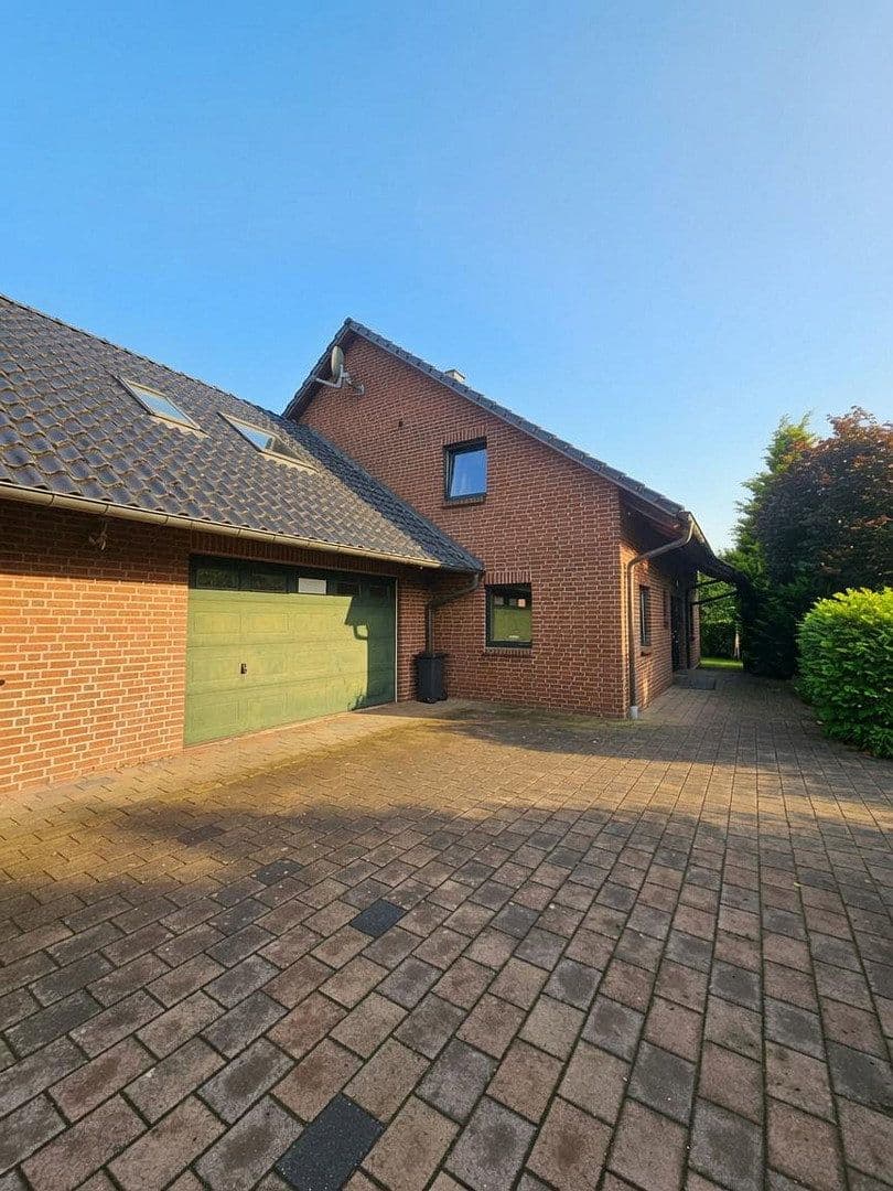 house for sale, 280 m², Bergen, Lower Saxony house for sale, 280 m², Bergen, Lower Saxony