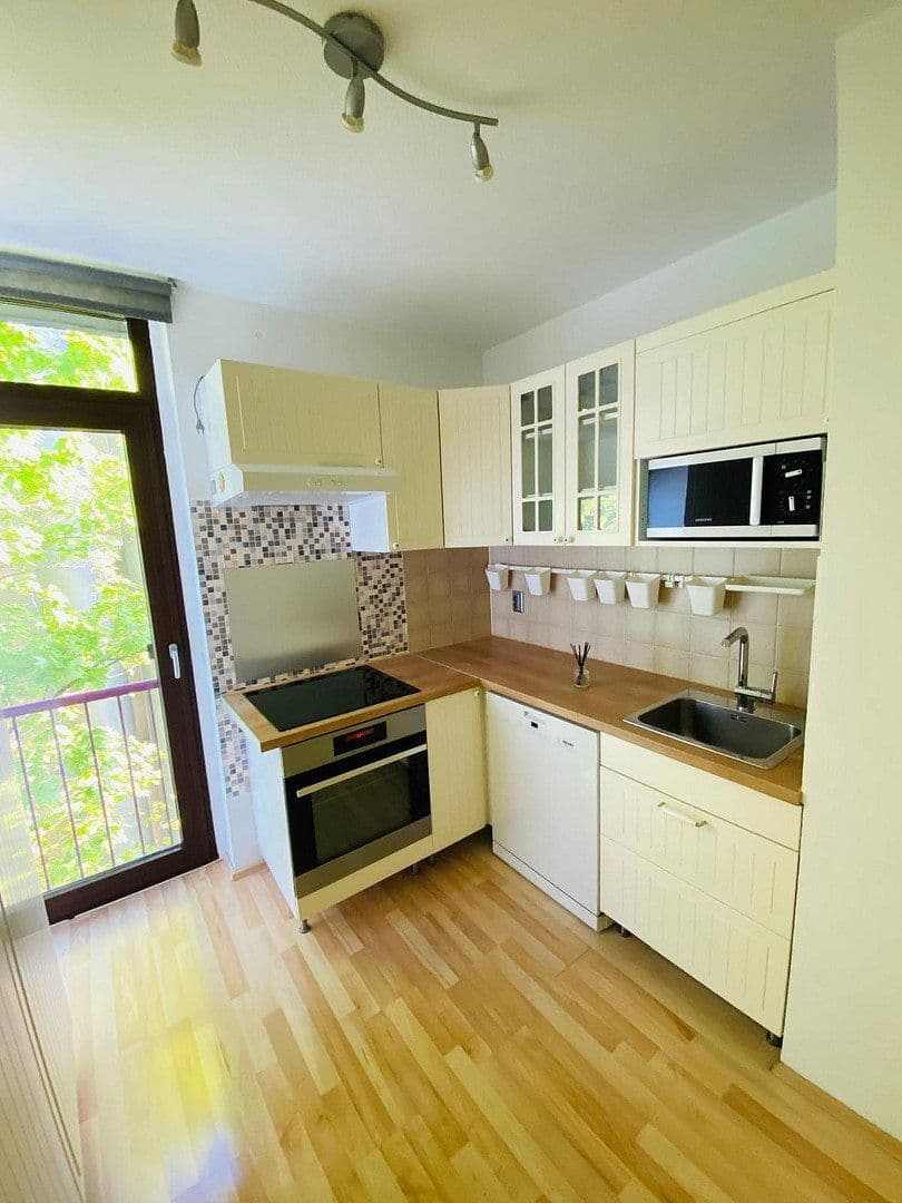 3 bedroom flat to rent, 89 m², Johanneskirchner Straße 138, München, Bavaria 3 bedroom flat to rent, 89 m², Johanneskirchner Straße 138, München, Bavaria