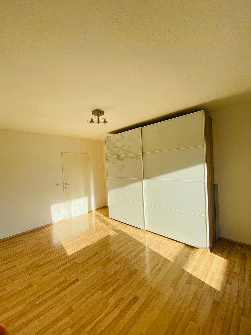 3 bedroom flat to rent, 89 m², Johanneskirchner Straße 138, München, Bavaria 3 bedroom flat to rent, 89 m², Johanneskirchner Straße 138, München, Bavaria