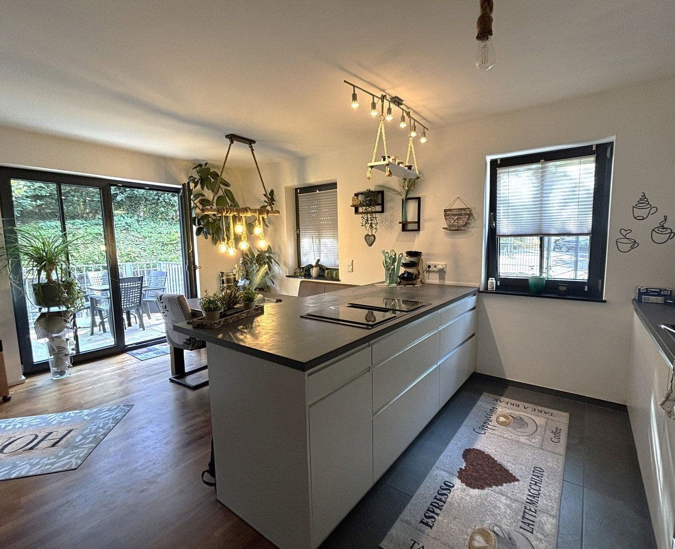 2 bedroom flat to rent, 70 m², Mertesdorf, Rhineland-Palatinate 2 bedroom flat to rent, 70 m², Mertesdorf, Rhineland-Palatinate