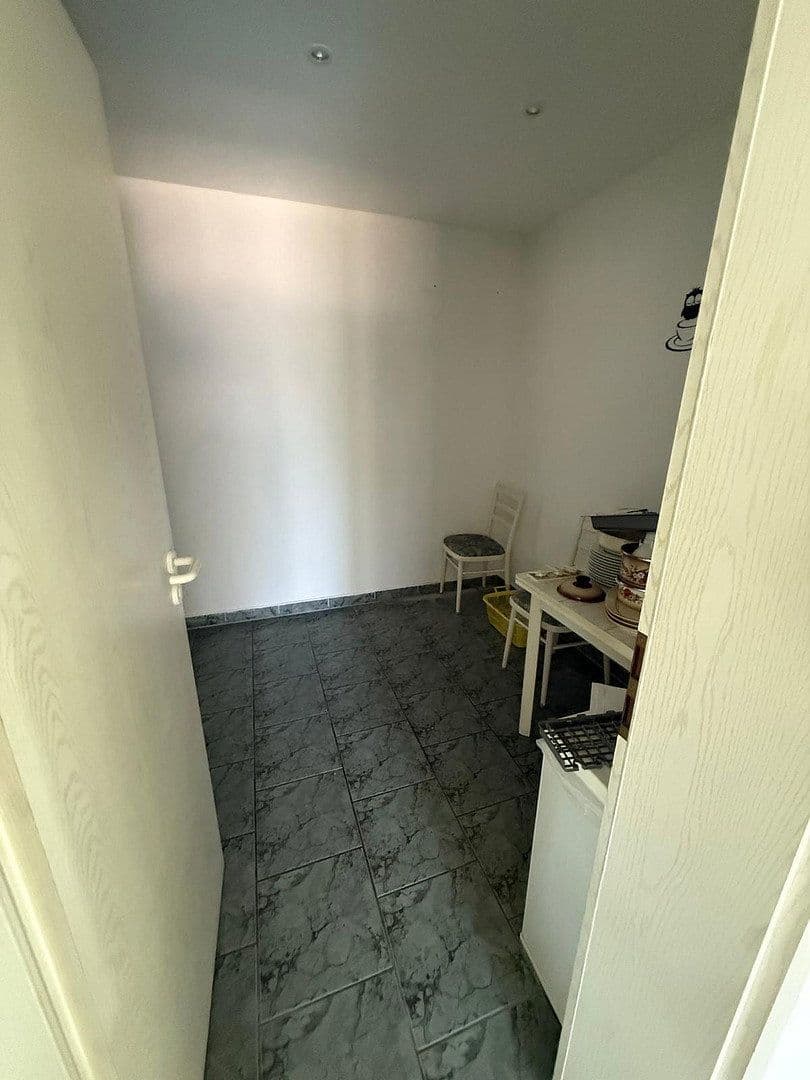 office to rent, 400 m², Hohendorfer Marke 1, Merseburg, Saxony-Anhalt office to rent, 400 m², Hohendorfer Marke 1, Merseburg, Saxony-Anhalt